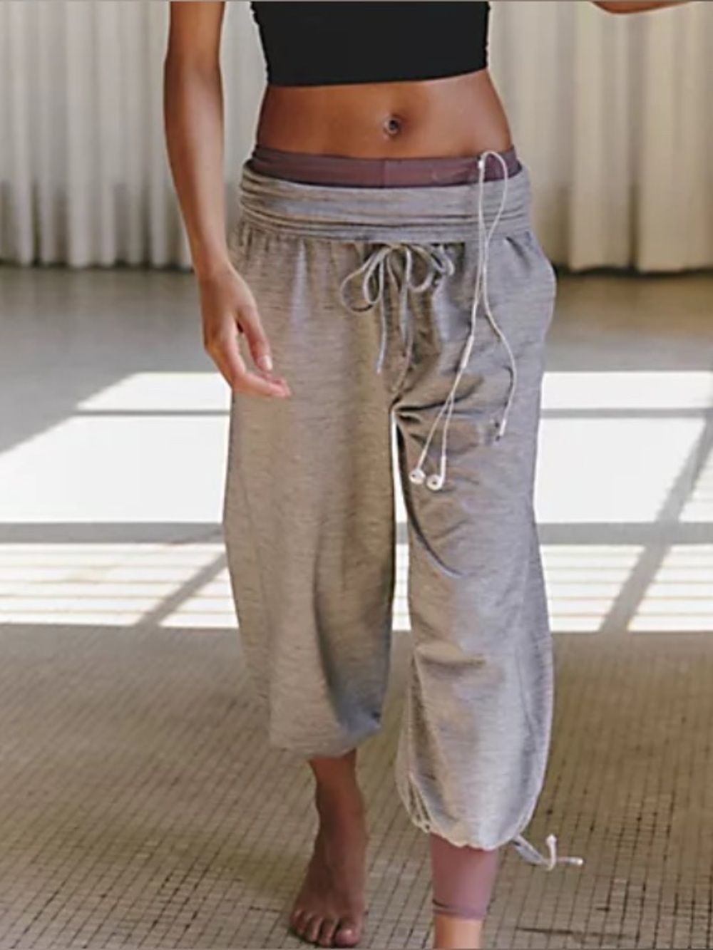 Free People NWT Cropped Flowy Comfortable Mushroom color pull-on pants size L